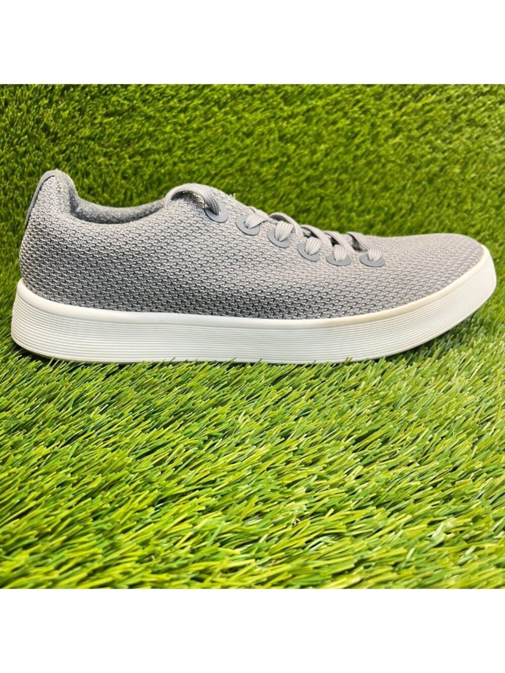 Allbirds Cruiser Mens Size 10 Gray White Athletic Running Walking Shoes Sneakers